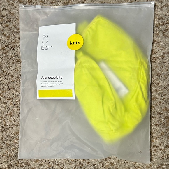 Knix Mesh Deep-V Bodysuit in Citron XL NWT - Picture 11 of 11